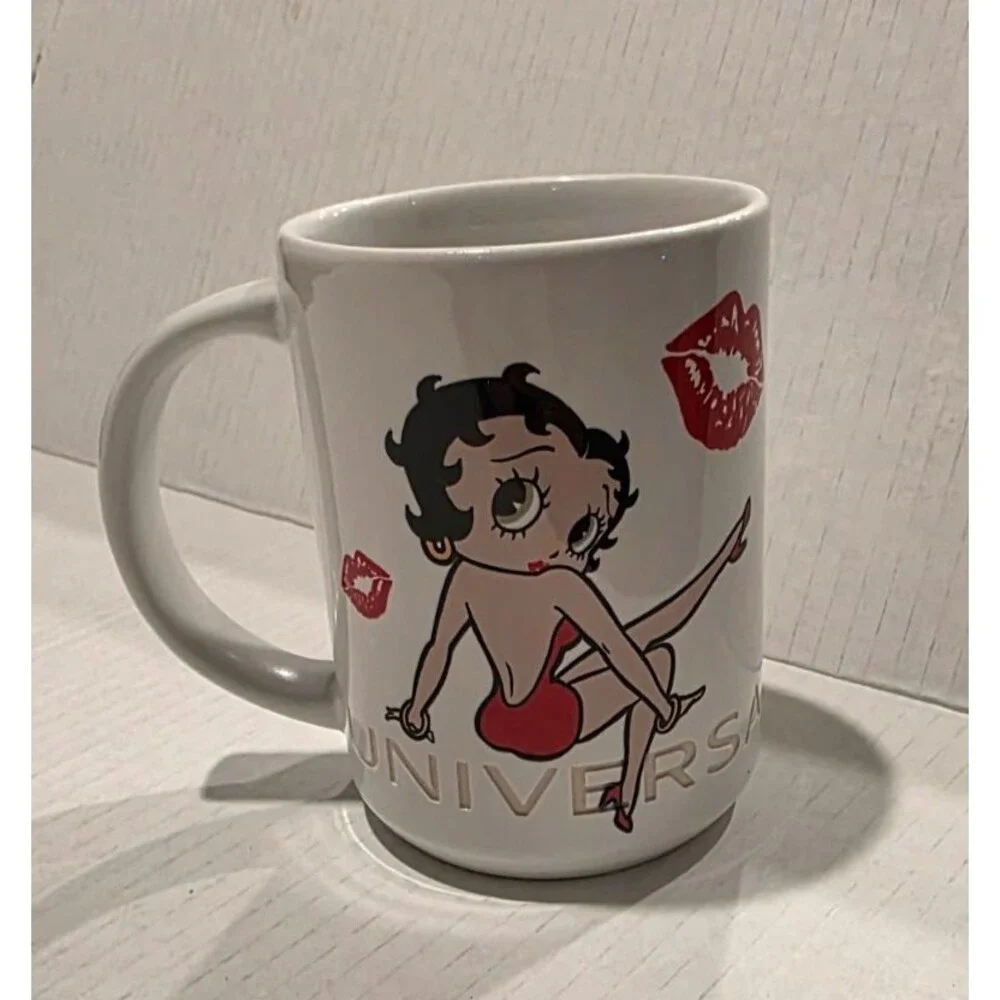 Vintage Universal Studios Exclusive Betty Boop 16 Oz Coffee Mug New with Tags